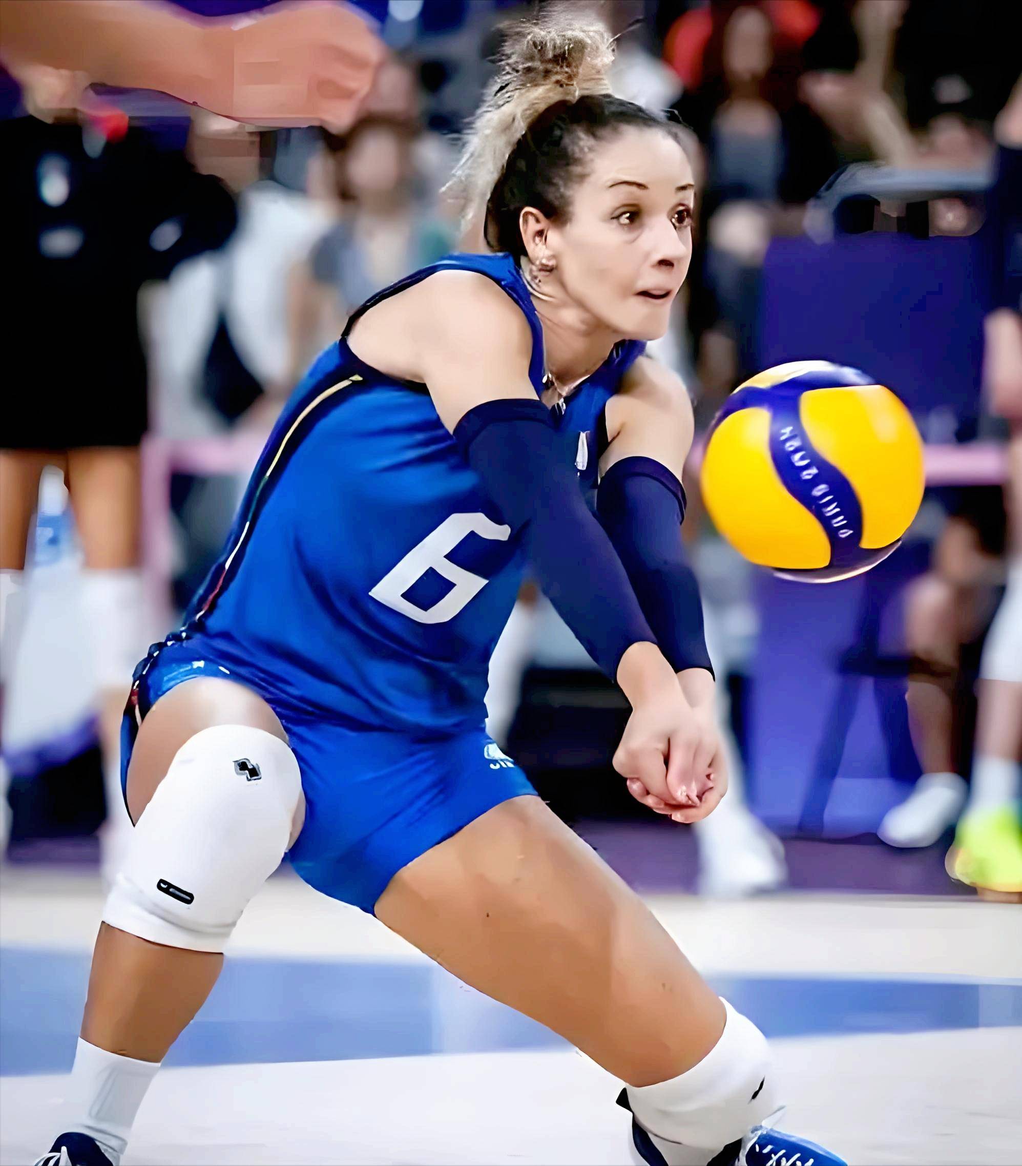 开云体育中国-排球选手刷新世界纪录，震撼全场