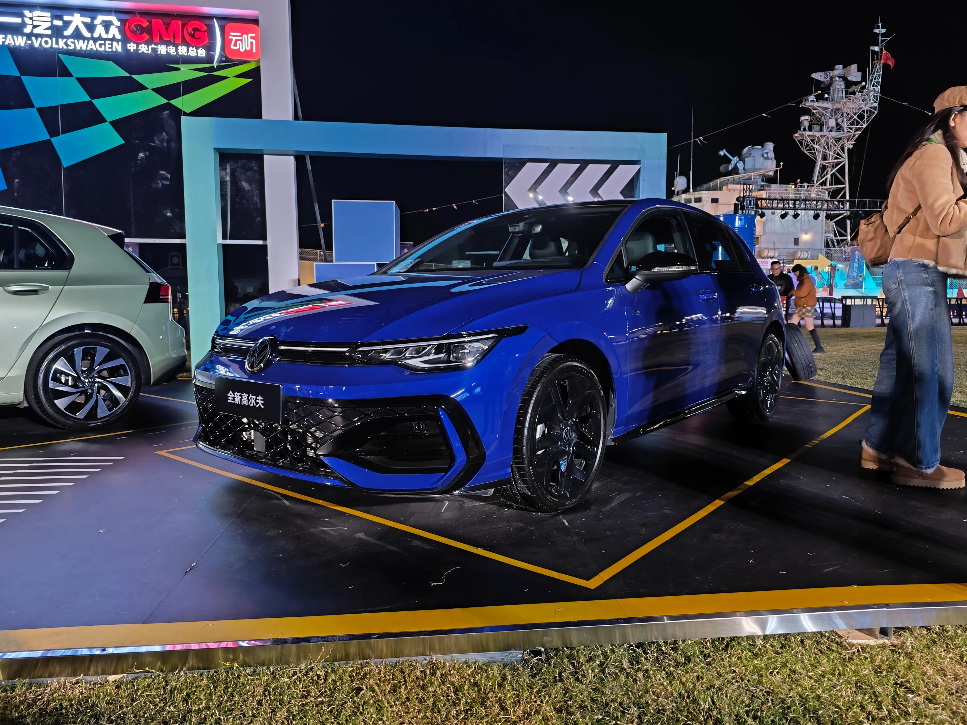 包含高尔夫热度飙升,网友热议不断的词条 包含高尔夫热度飙升,网友热议不断的词条