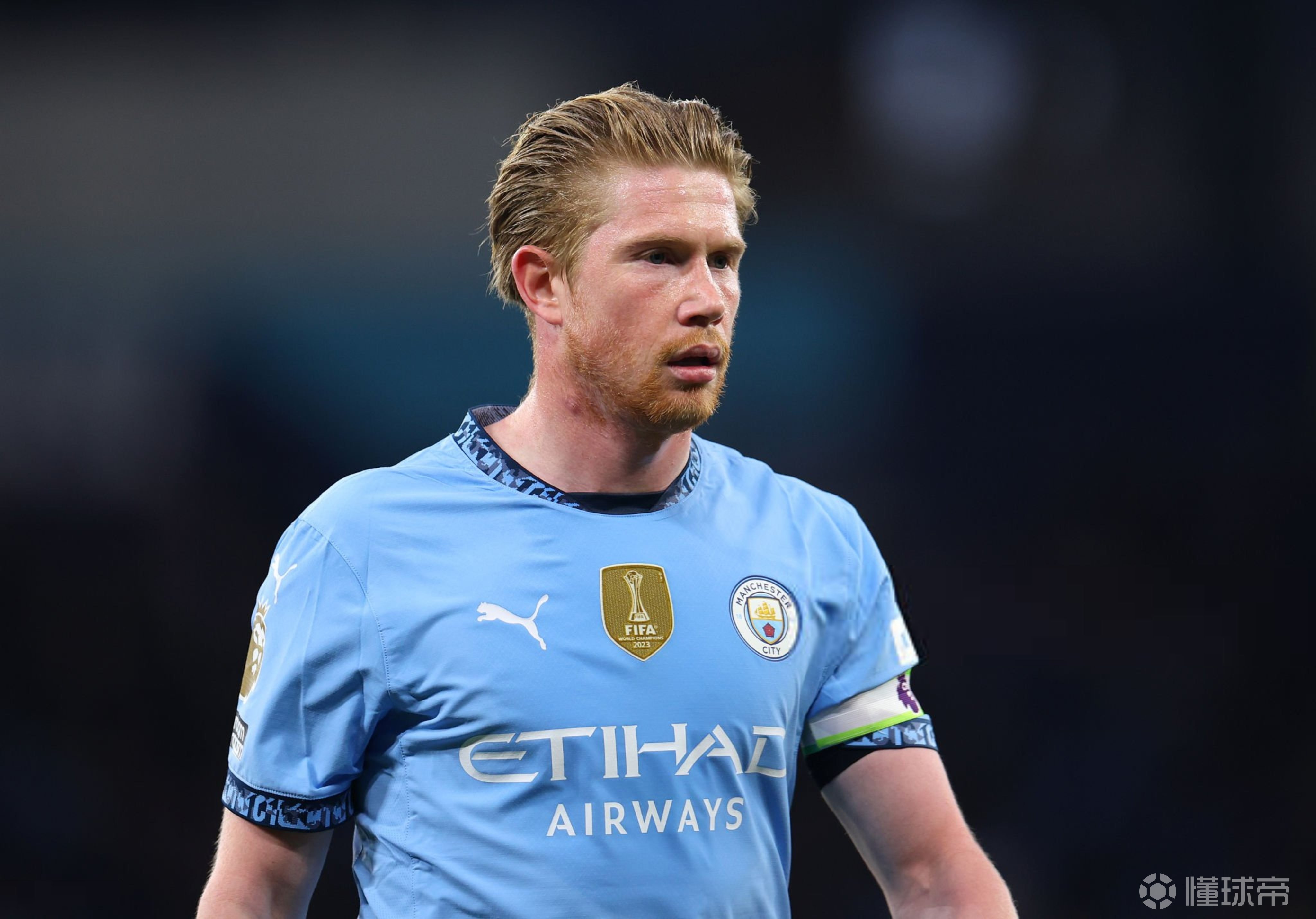 英格兰碾压瑞士，德布劳内点燃赛场