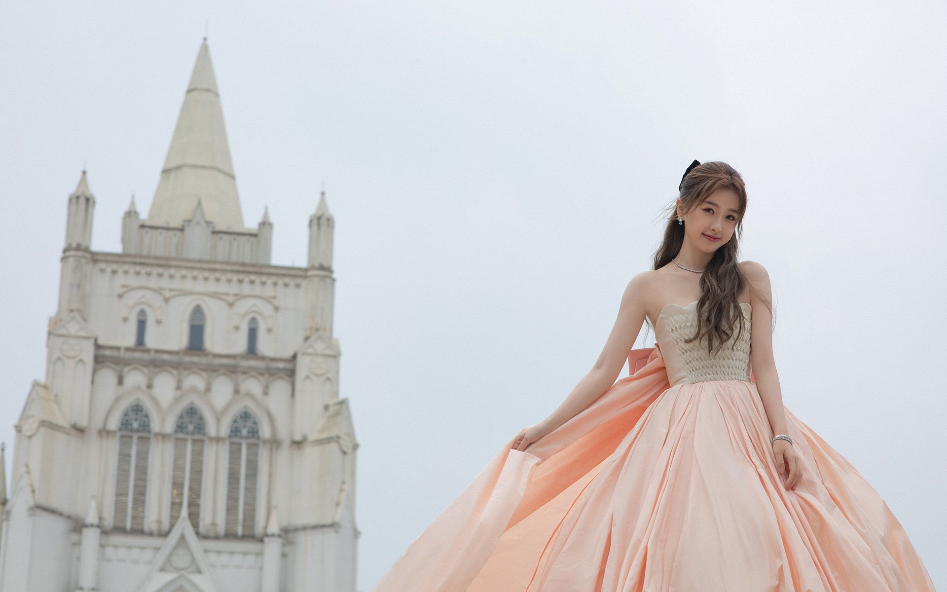 用足球写就的教科书，乌拉圭对阵澳大利亚，努涅斯定义了何为现代前锋