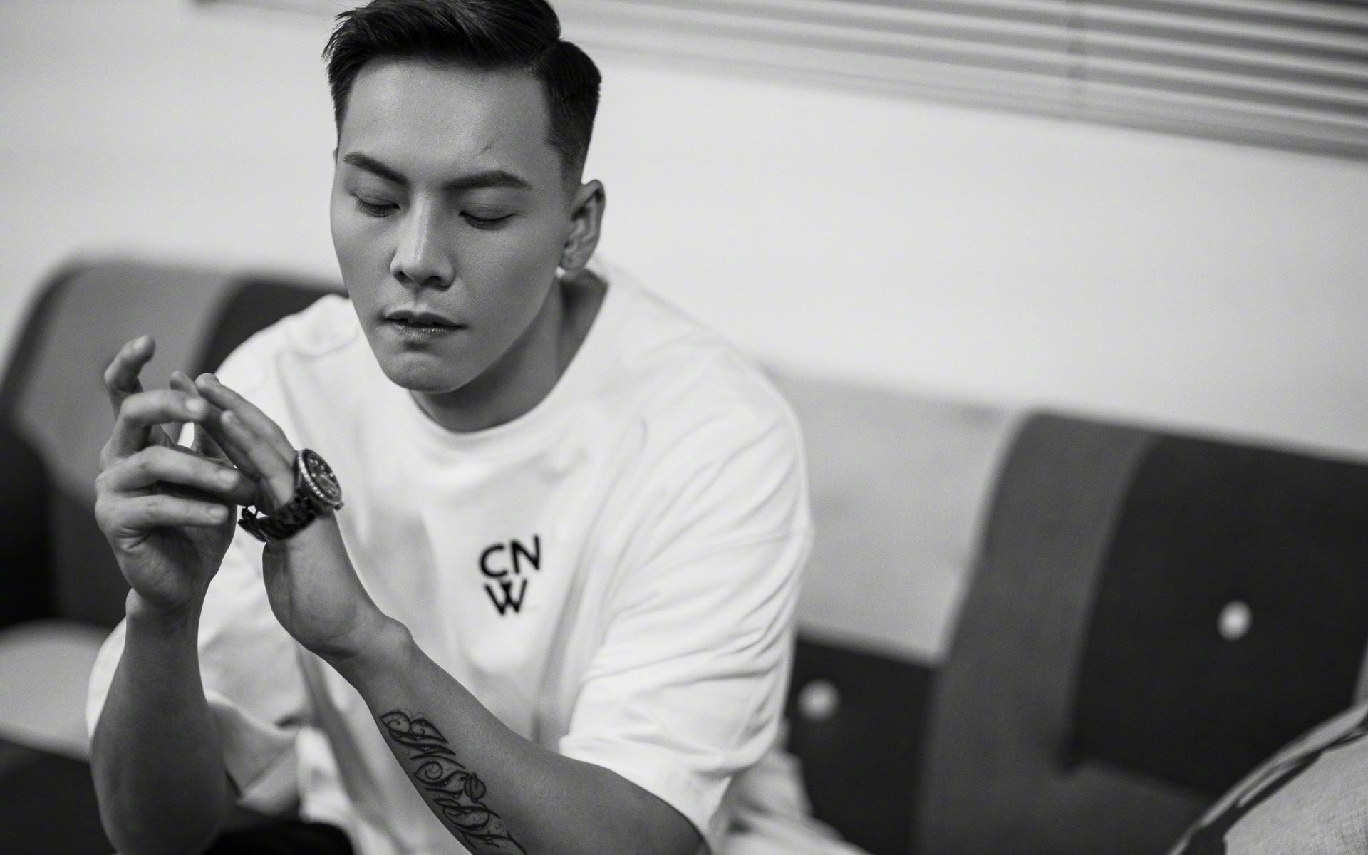 当暗夜刺出利剑，梅西的王者归来刺穿全世界的呼吸